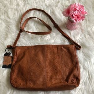 Day & Mood Crossbody